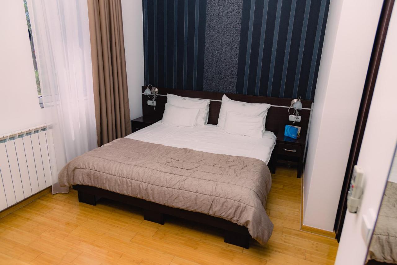 Hotel Novak Zvornik Eksteriør bilde