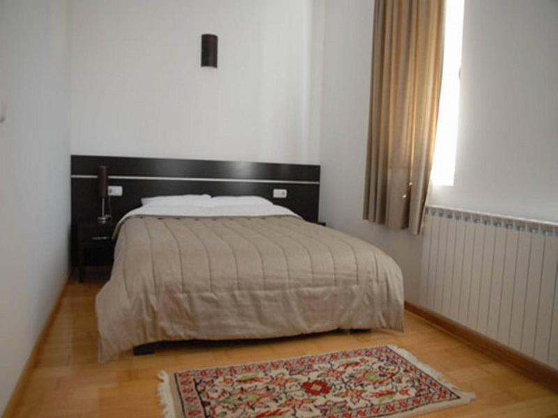 Hotel Novak Zvornik Eksteriør bilde